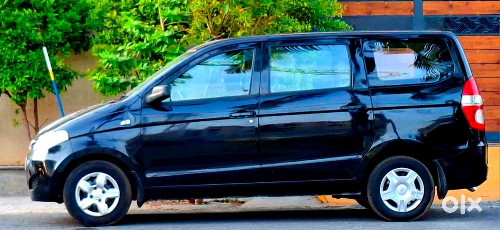 Chevrolet Enjoy Petrol Ls 7 Seater, 2013, Petrol