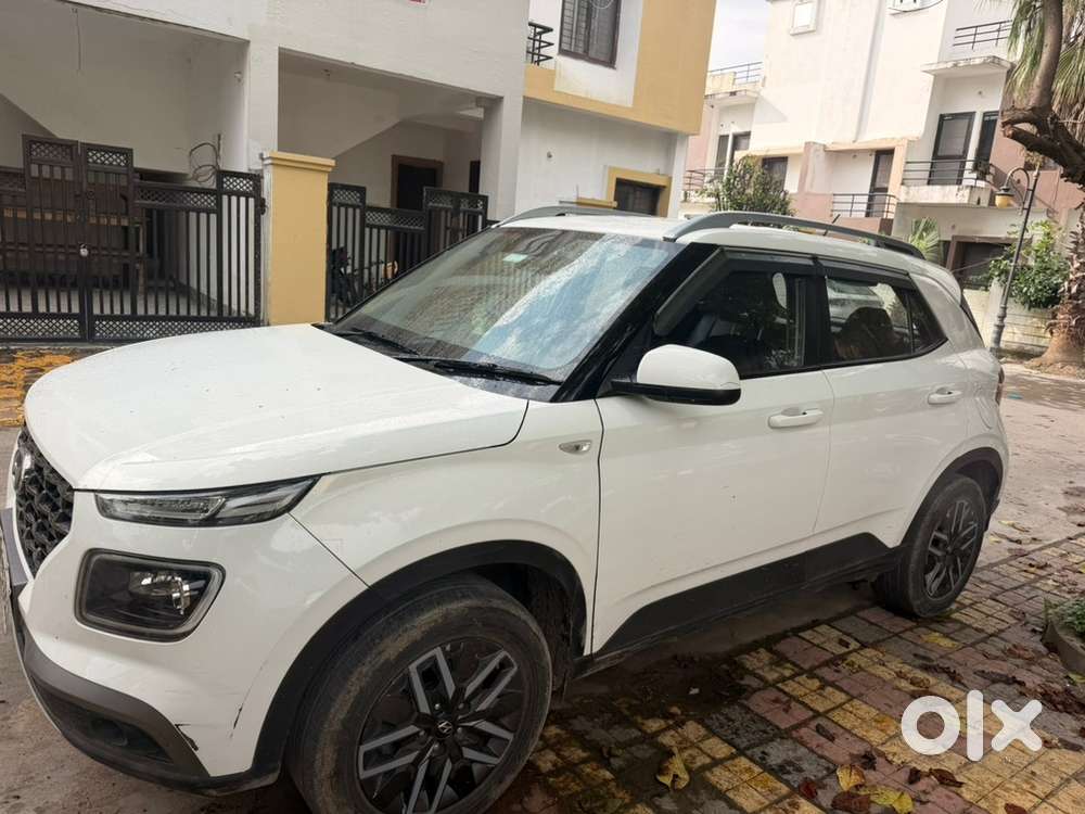 Hyundai Venue Diesel 2021