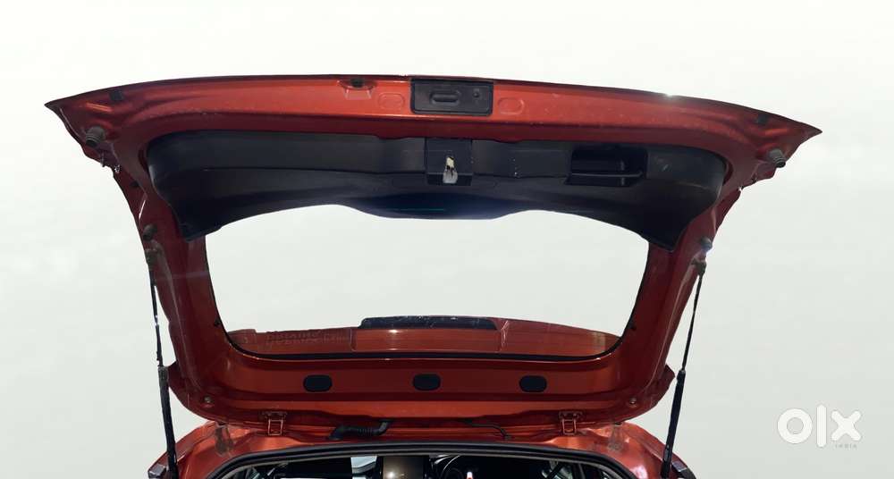 Toyota Urban Cruiser Taisor V 1.0 Petrol Mt, 2024, Petrol