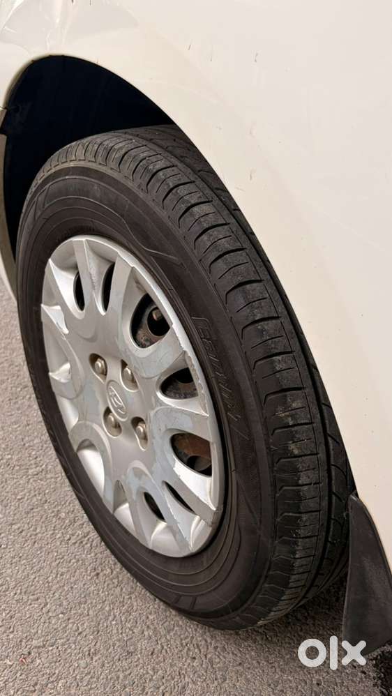 Hyundai I20 Petrol Manual 2012