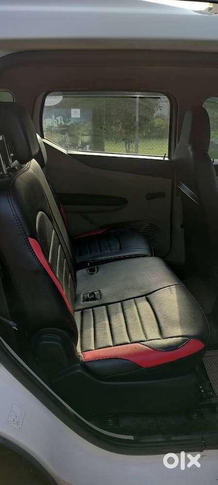 Renault Triber Rxl, 2024, Petrol