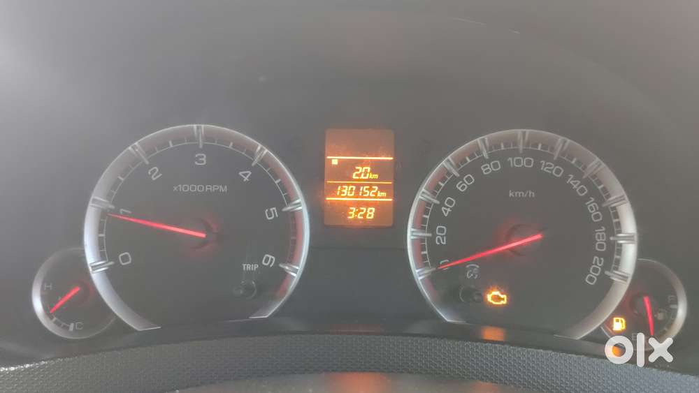 Maruti Suzuki Swift Dzire Vdi Bsiv, 2014, Diesel