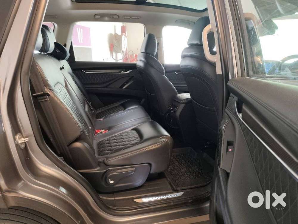 Mg Gloster Blackstorm 7 Str 2.0 Twin Turbo 4wd, 2023, Diesel