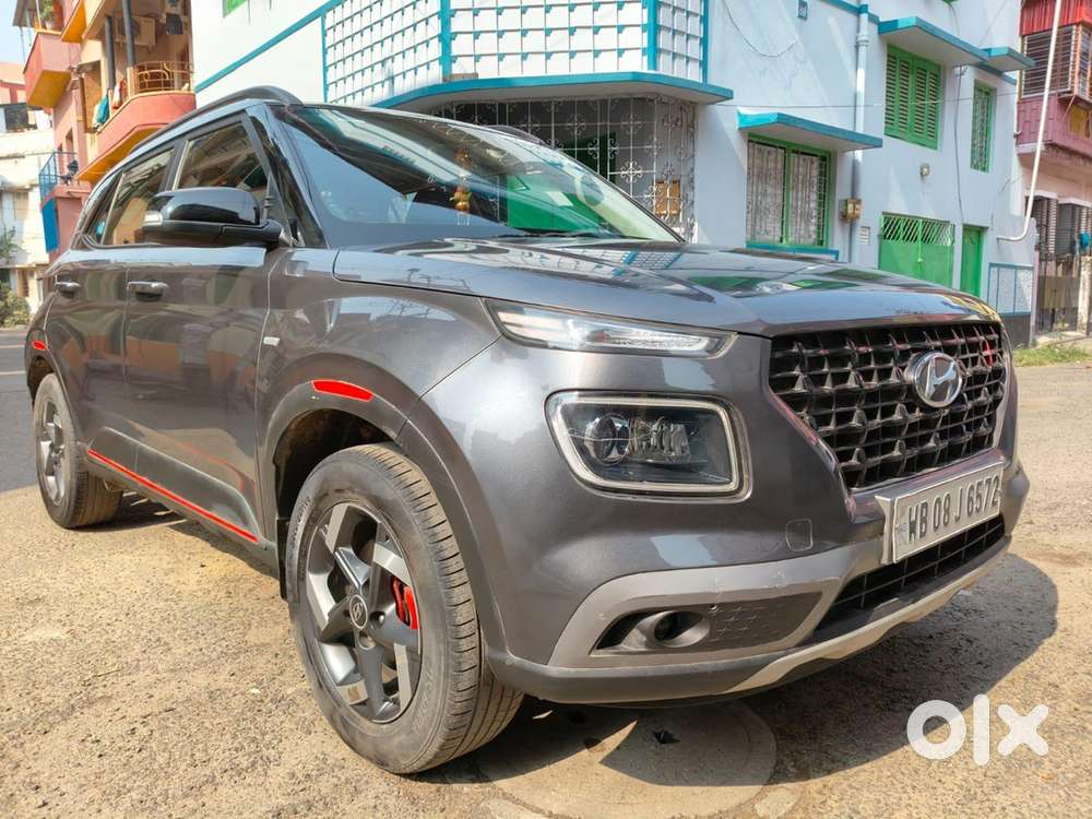 Hyundai Venue Sports ( N Line) Petrol 2019