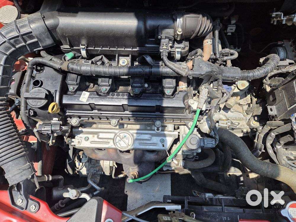 Maruti Suzuki Swift Vxi + Manual, 2022, Petrol