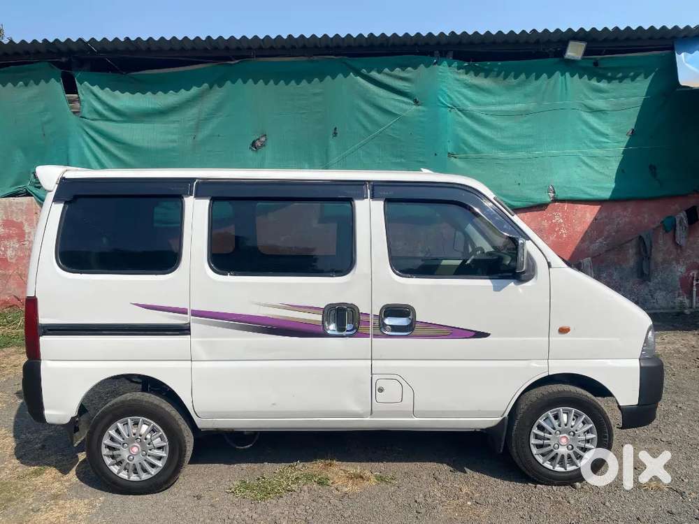 Maruti Suzuki Eeco 2016