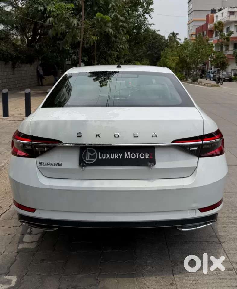 Skoda Superb 2.0 L&k Tsi At, 2021, Petrol