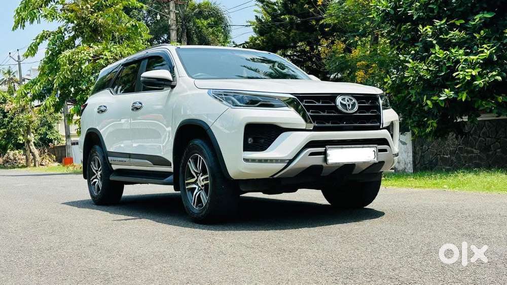 Toyota Fortuner 4x2 At 2.8 Diesel, 2022, Diesel