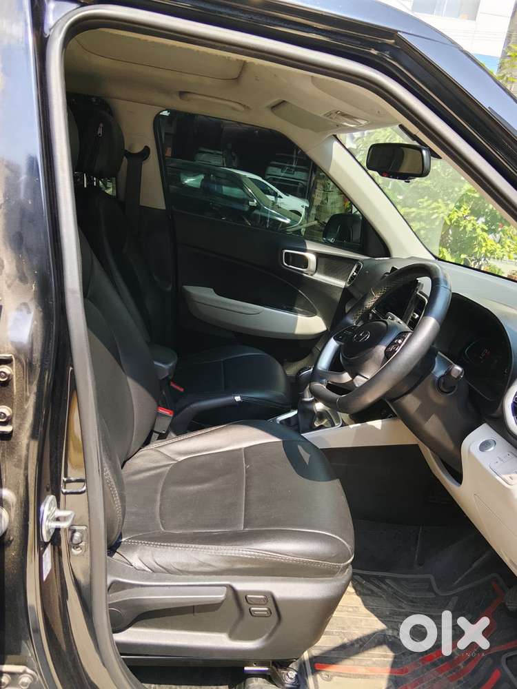 Hyundai Venue 1.0 Sx (o) Turbo Imt, 2023, Petrol