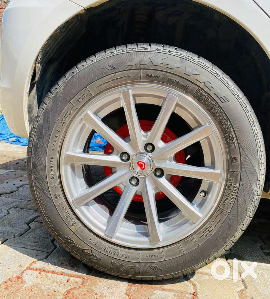 Maruti Swift Lxi(optional) 2017 Ist Owner