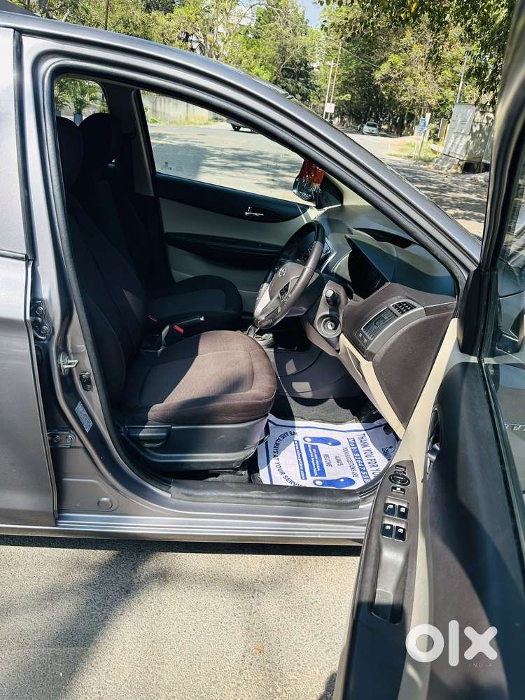 Hyundai I20 Sportz 1.2 Bs-iv, 2014, Petrol