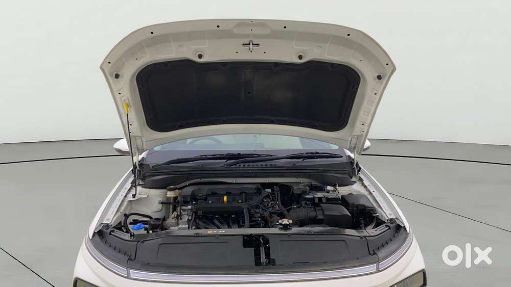 Hyundai Verna 1.5 Sx (o) Ivt, 2025, Petrol