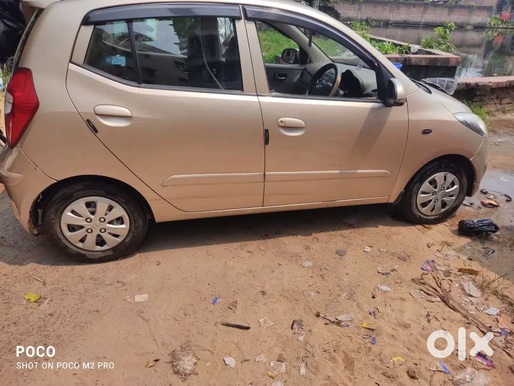 Hyundai I10 Sportz 2012