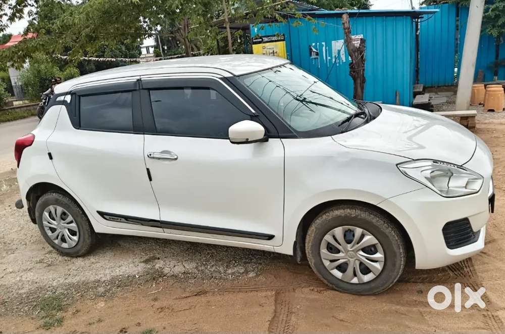 Maruti Suzuki Swift 2023 Petrol 7218 Km Driven
