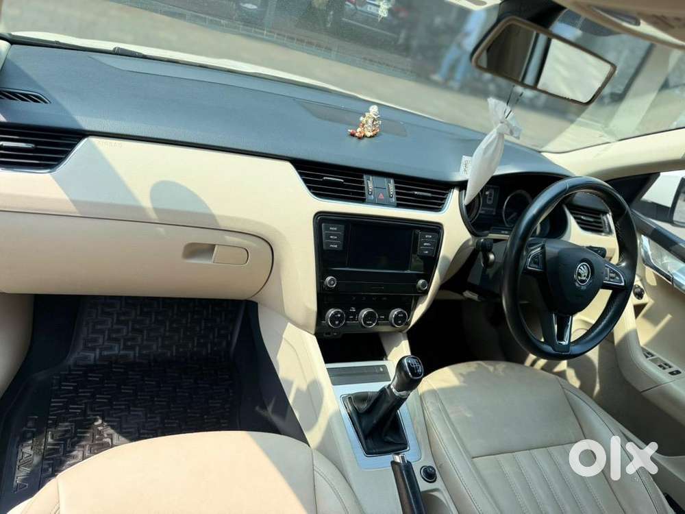 Skoda Octavia 2018 Petrol 551677 Km Driven