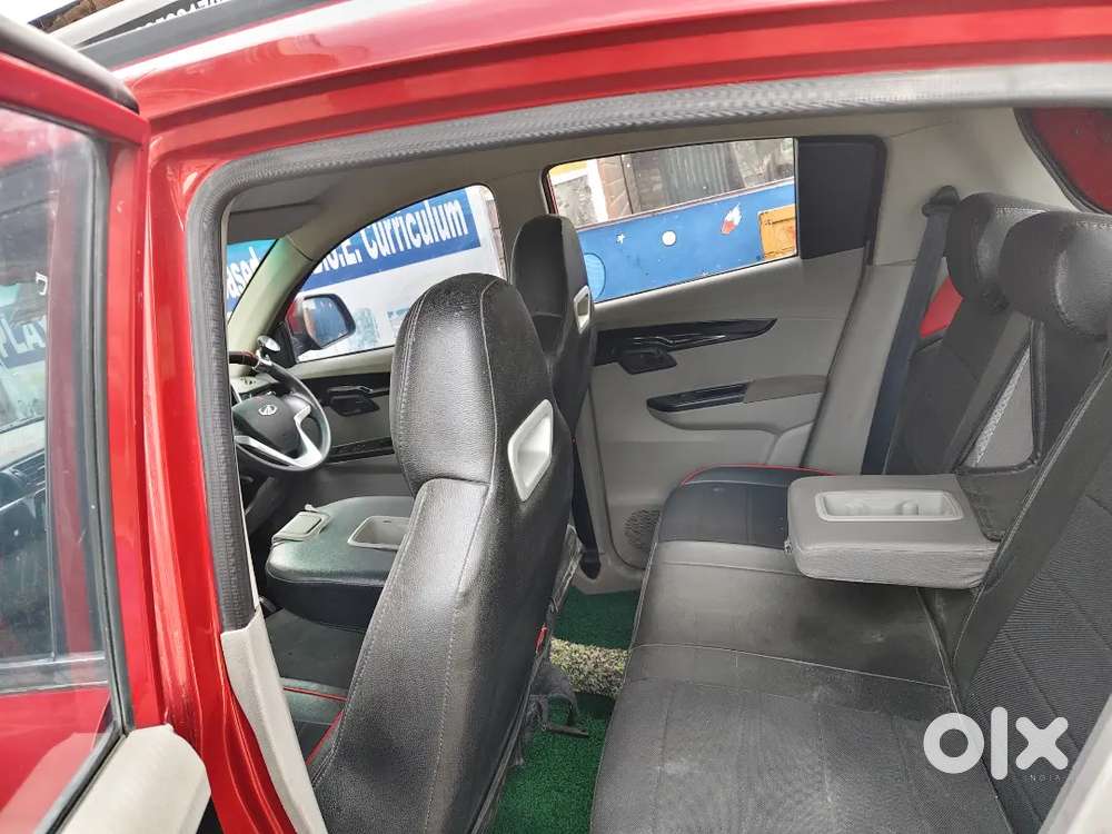Mahindra Kuv 100 2016 Petrol 28900 Km Driven