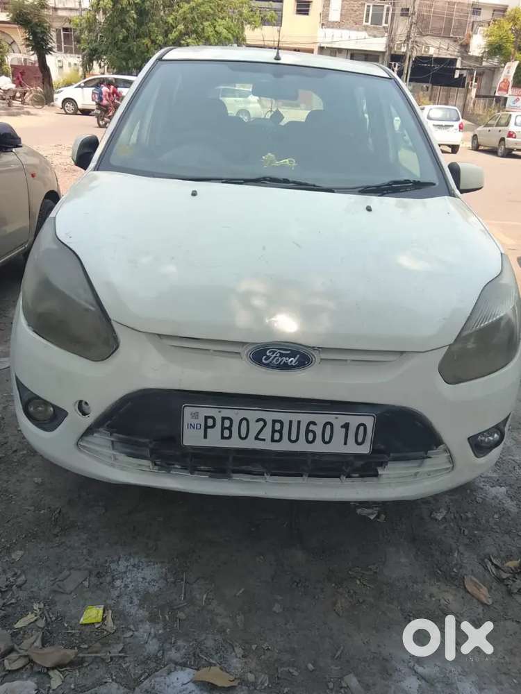 Ford Figo 2012 Diesel 150000 Km Driven