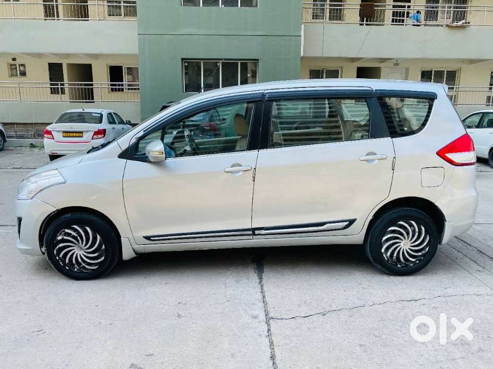 Maruti Suzuki Ertiga 2012-2015 Vdi, 2012, Diesel