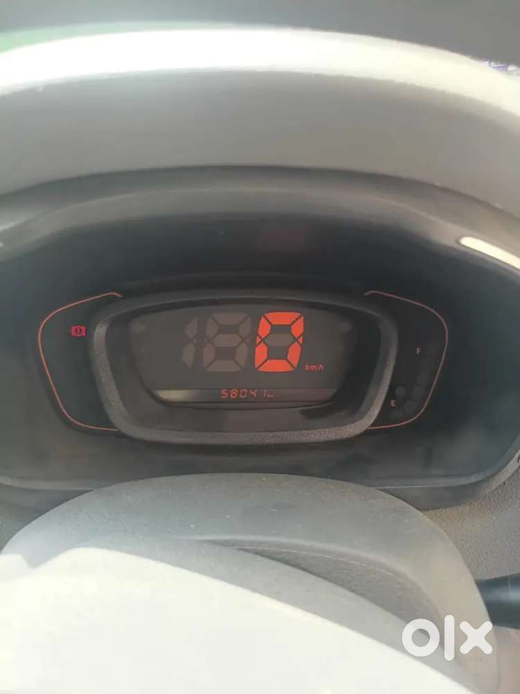 Renault Kwid 2016 Cng & Petrol Well Maintained