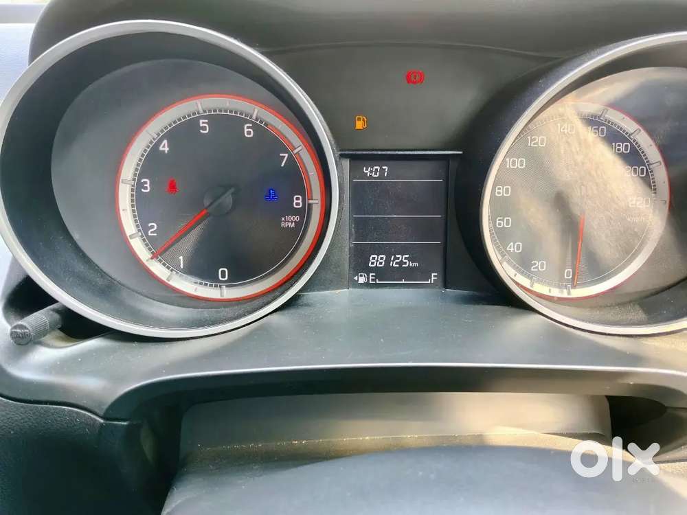 Maruti Swift Vxi 2019