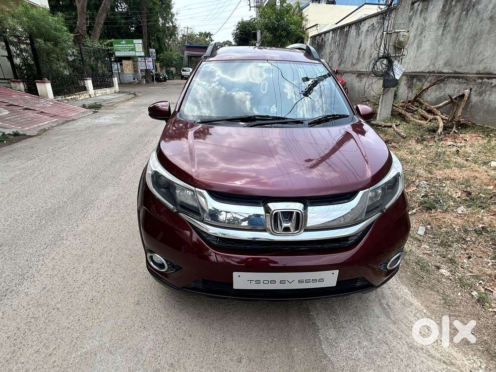 Honda Br-v I-vtec V Mt, 2016, Petrol