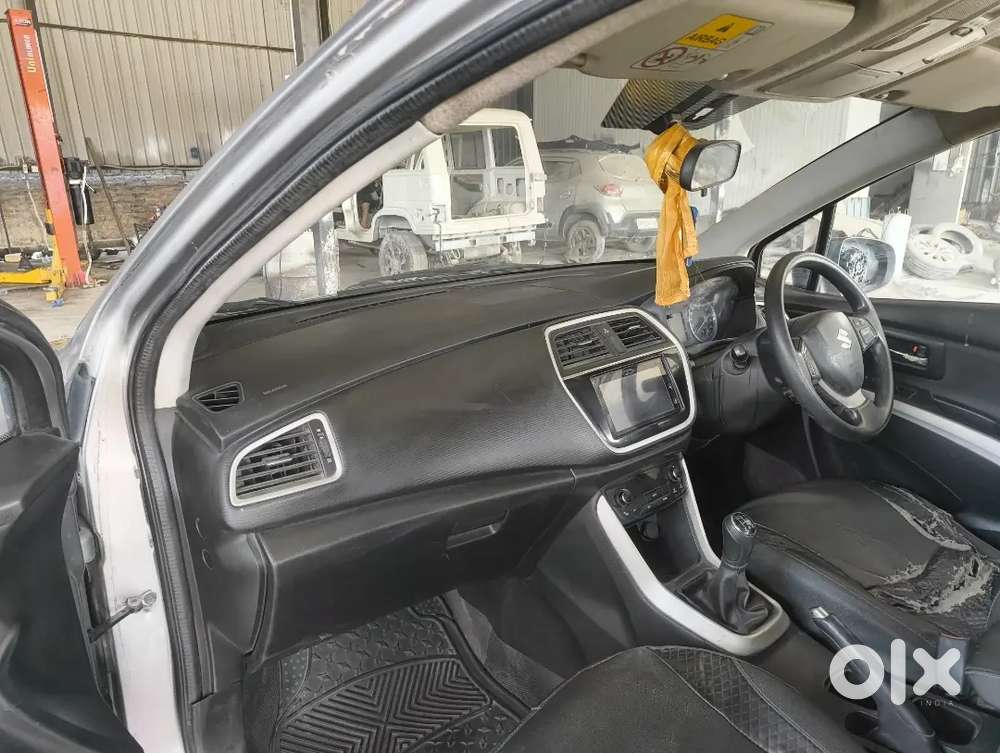 Maruti Suzuki S-cross 2018 Diesel Well Maintained