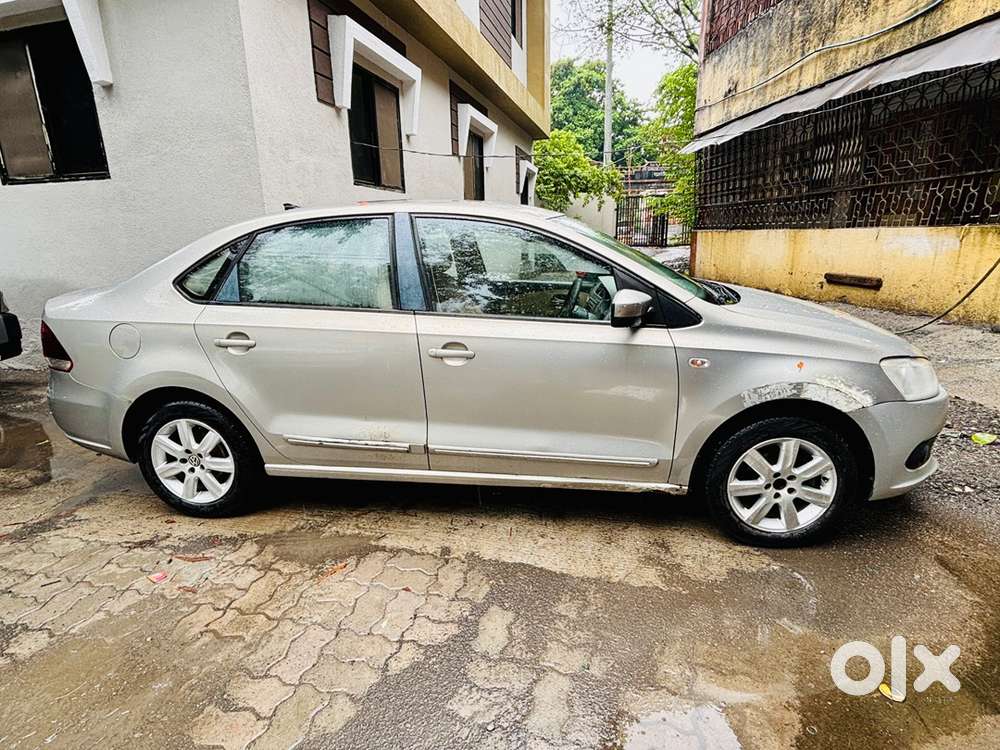 Volkswagen Vento 1.6 Petrol 2011