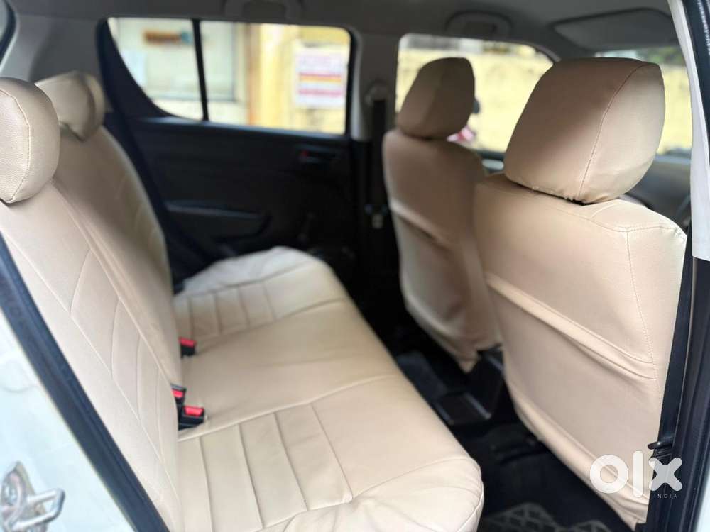 Maruti Suzuki Swift Lxi Option, 2017, Petrol