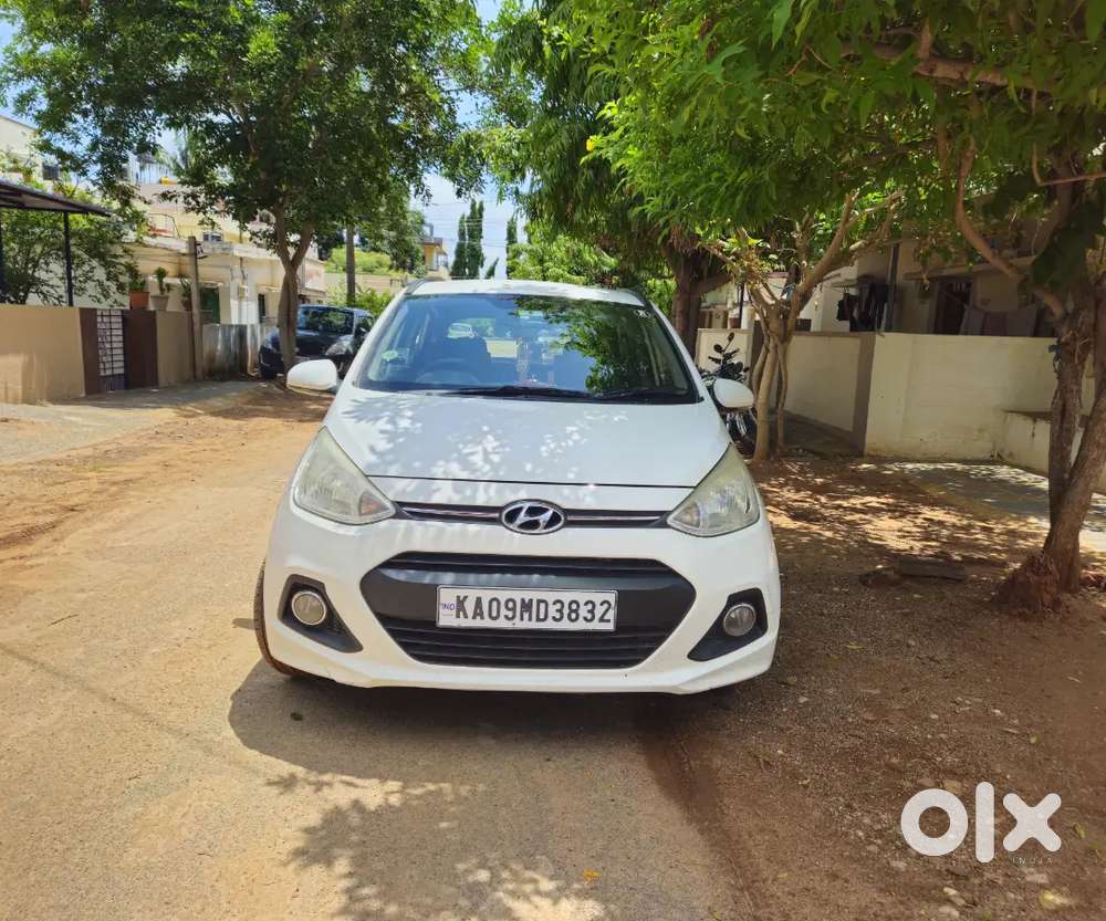 Hyundai Grand I10 2017 Diesel Well Maintained