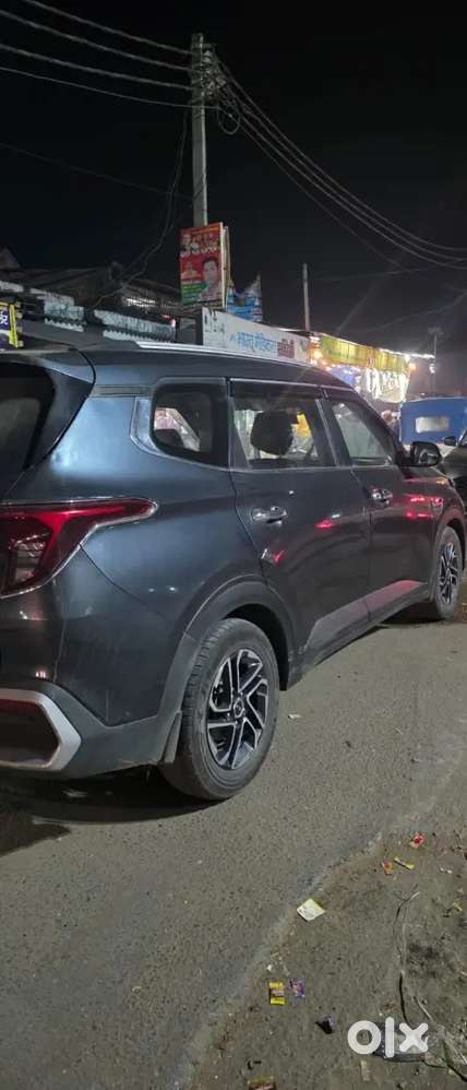 Kia Carens 2023 Diesel 155000 Km Driven
