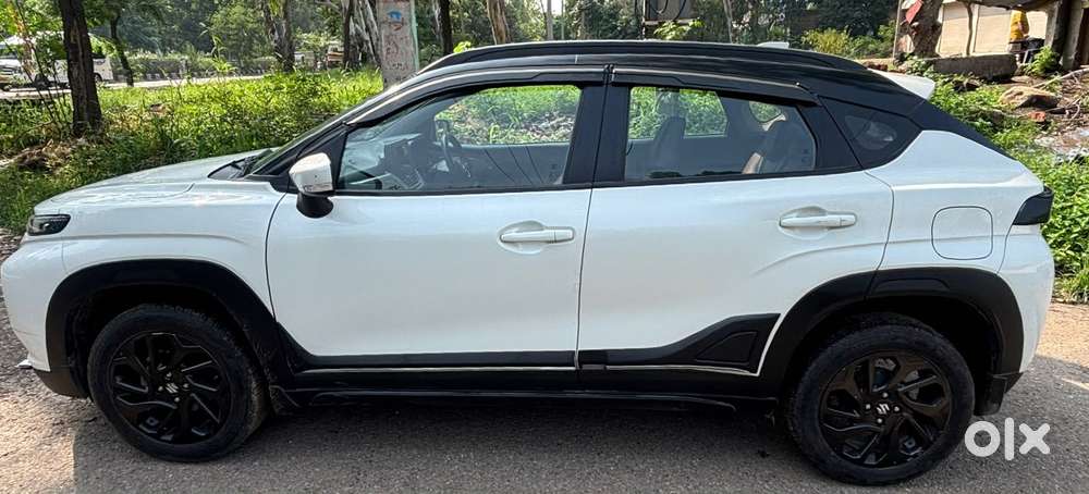 Maruti Suzuki Fronx Delta Plus 1.2 Ags, 2023, Petrol