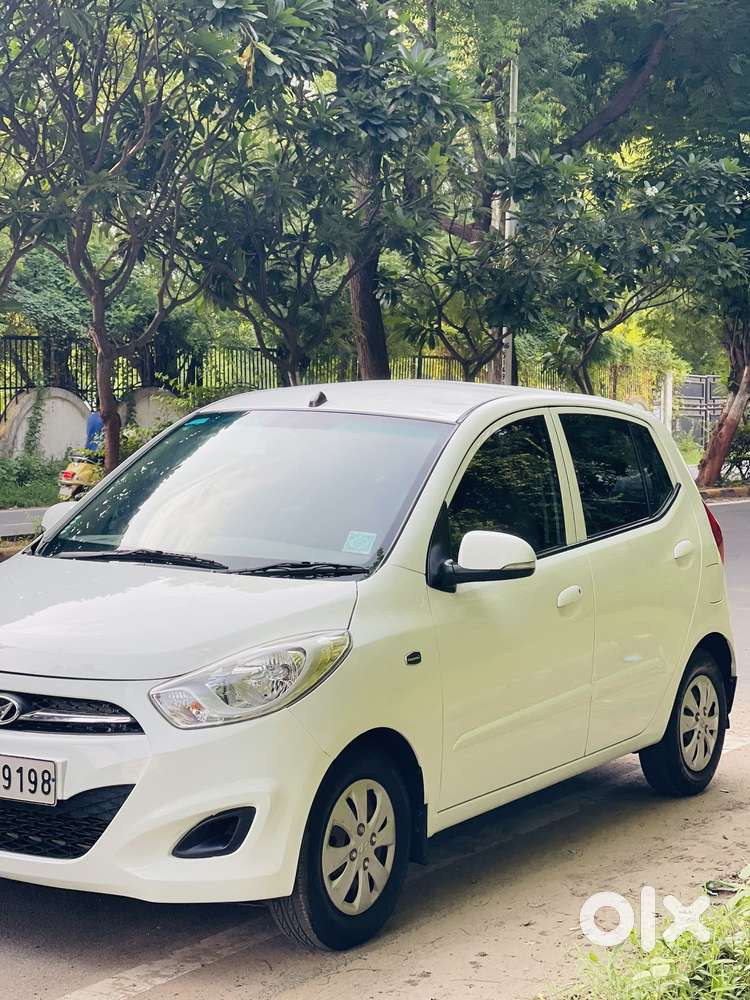 Hyundai I10 Sportz 1.2 Automatic Kappa2, 2012, Petrol