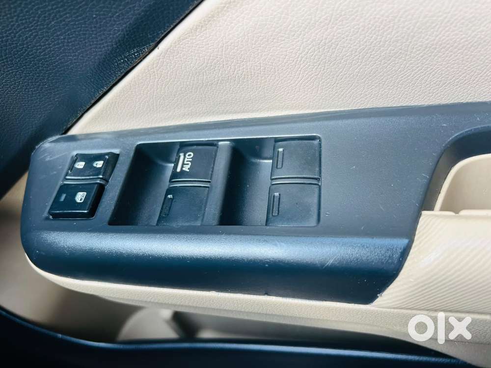 Honda City V At I-vtec, 2017, Petrol