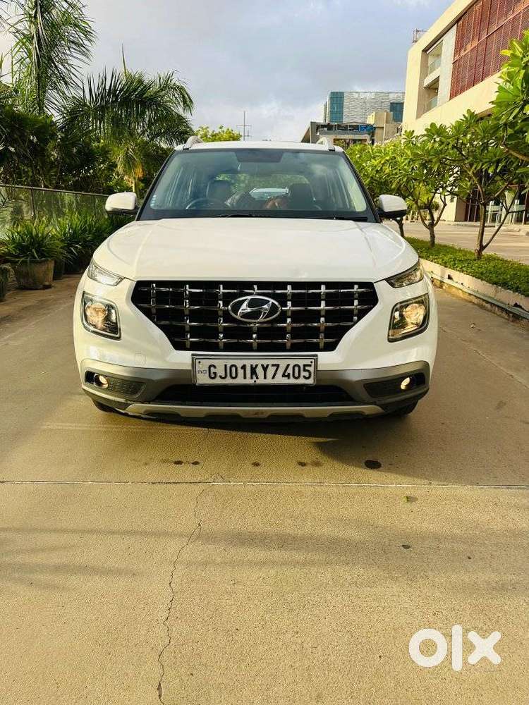 Hyundai Venue 1.0 Sx Turbo Dct, 2020, Petrol