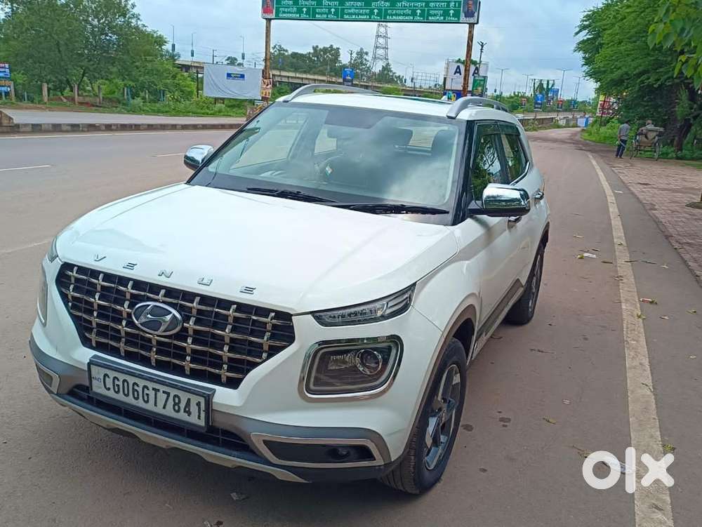 Hyundai Venue Sx (o) Mt 1.5 Diesel, 2021, Diesel