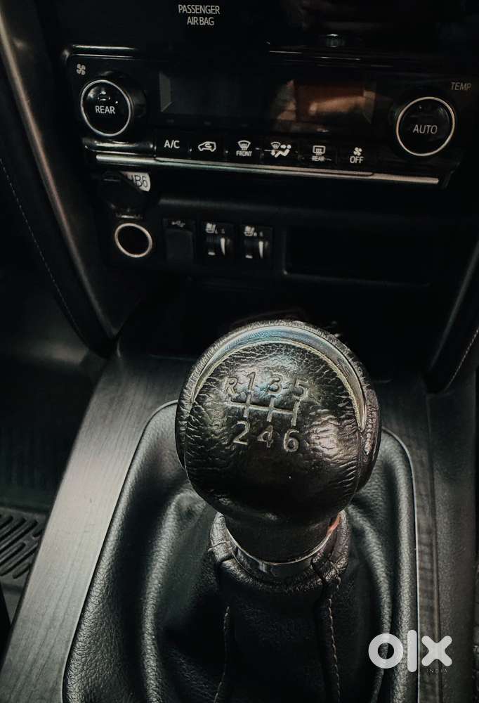 Toyota Fortuner 4x2 Mt 2.8 Diesel, 2021, Diesel
