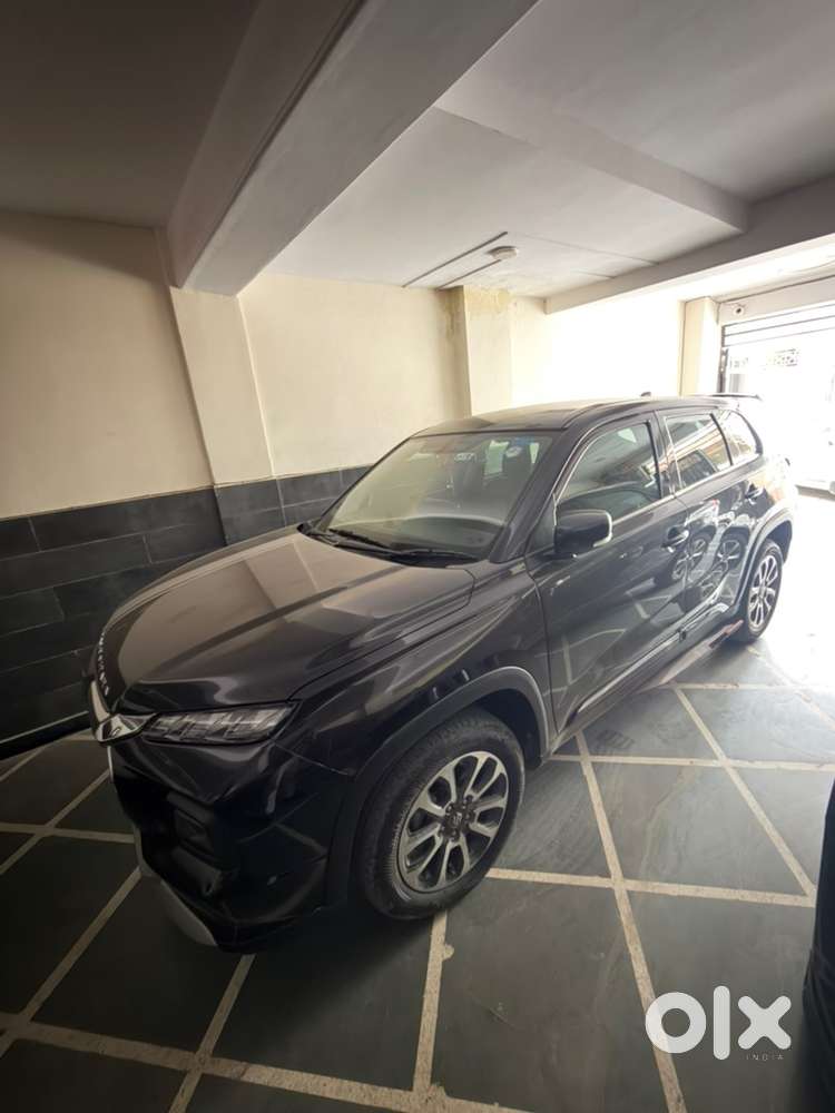 Maruti Grand Vitara Hybrid 2023