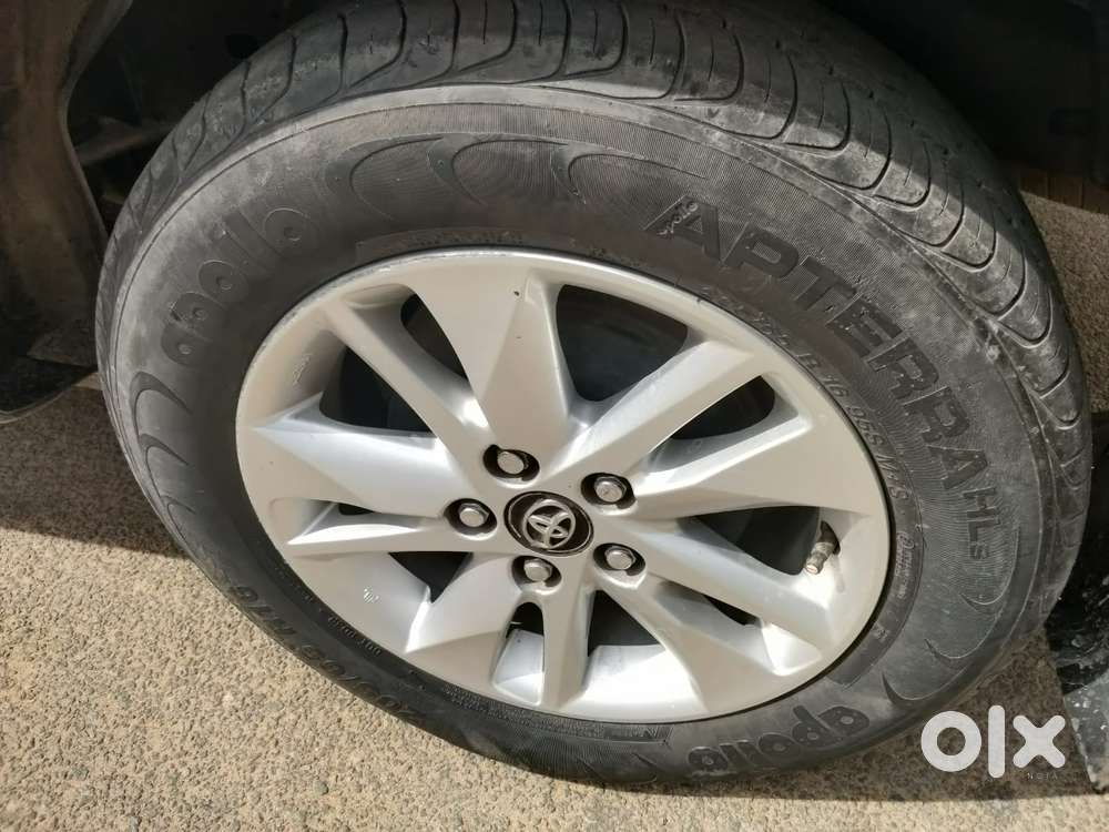 Toyota Innova Crysta 2.4 G Mt, 2016, Diesel