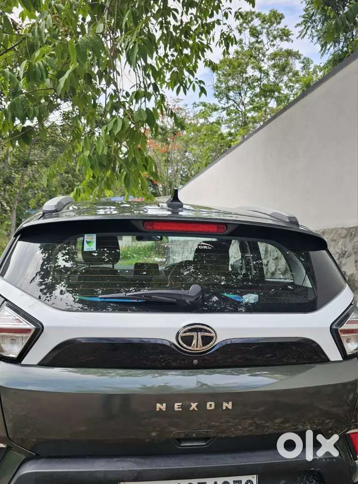 Tata Nexon 2021( November )petrol 78000 Km Driven, Single User Car
