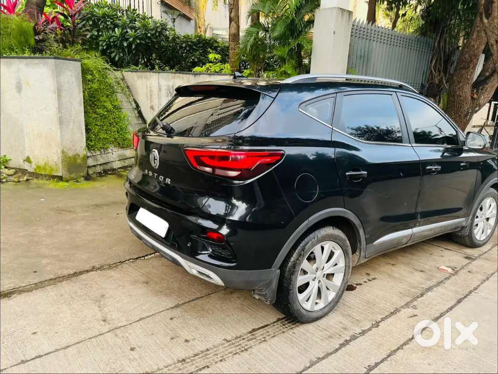 Selling My Mg Astor Top Model 2023 Petrol For 7.50000 Final