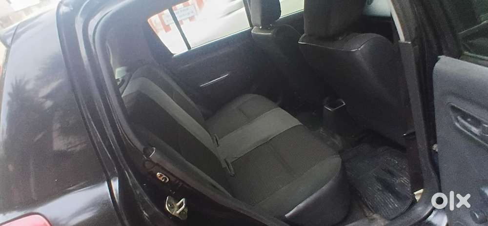 Maruti Suzuki Swift Lxi Option, 2009, Petrol