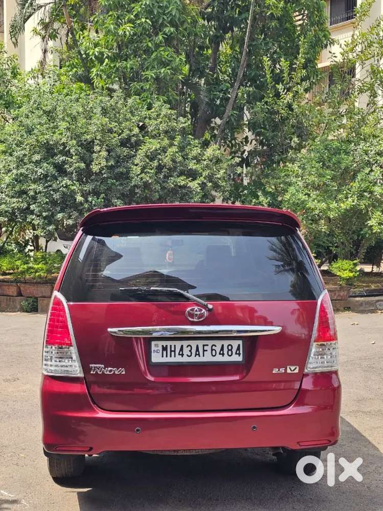 Toyota Innova 2011 Diesel 115000 Km Driven