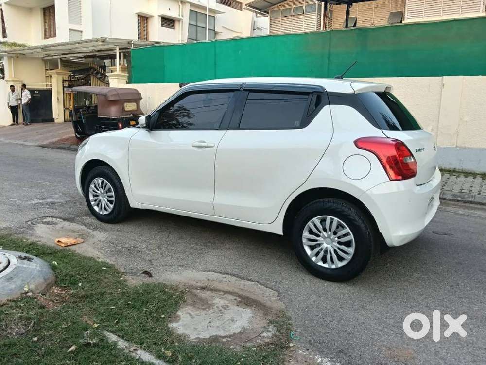 Maruti Suzuki Swift Vvt Vxi, 2022, Petrol