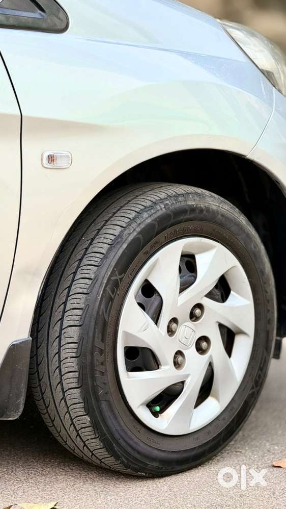 Honda Amaze 2015 Diesel Well Maintained