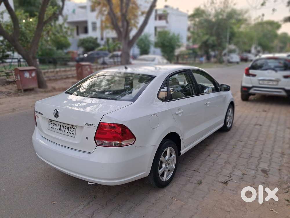 Volkswagen Vento, 2013, Petrol