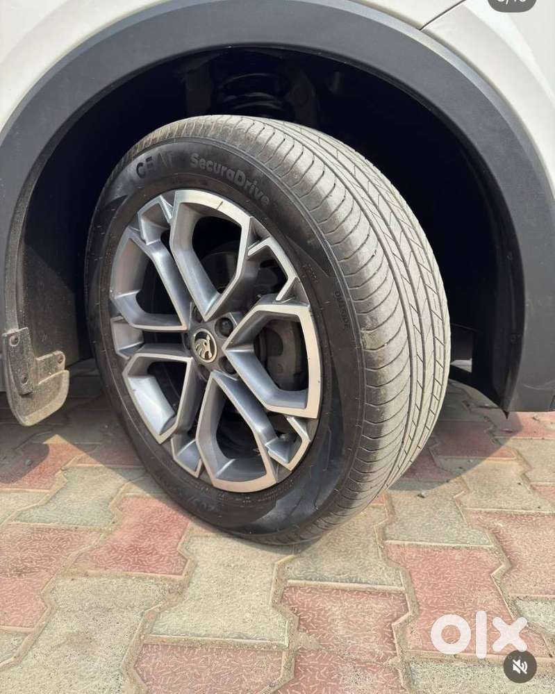 Skoda Kushaq Anniversary Edition 1.0l Tsi At, 2022, Petrol