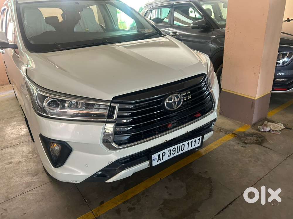 Toyota Innova Crysta 2022