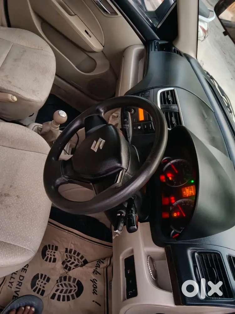 Maruti Suzuki Dzire 1.2 Vxi 2012