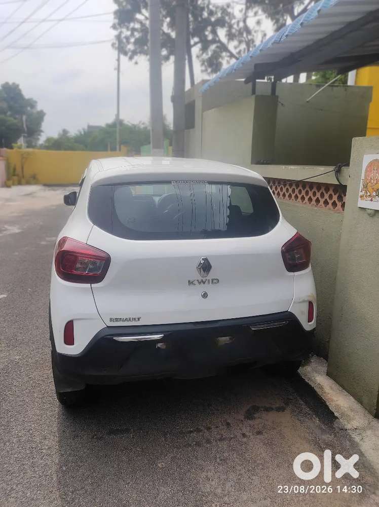 Renault Kwid Rxt 2022 – White  For Sale