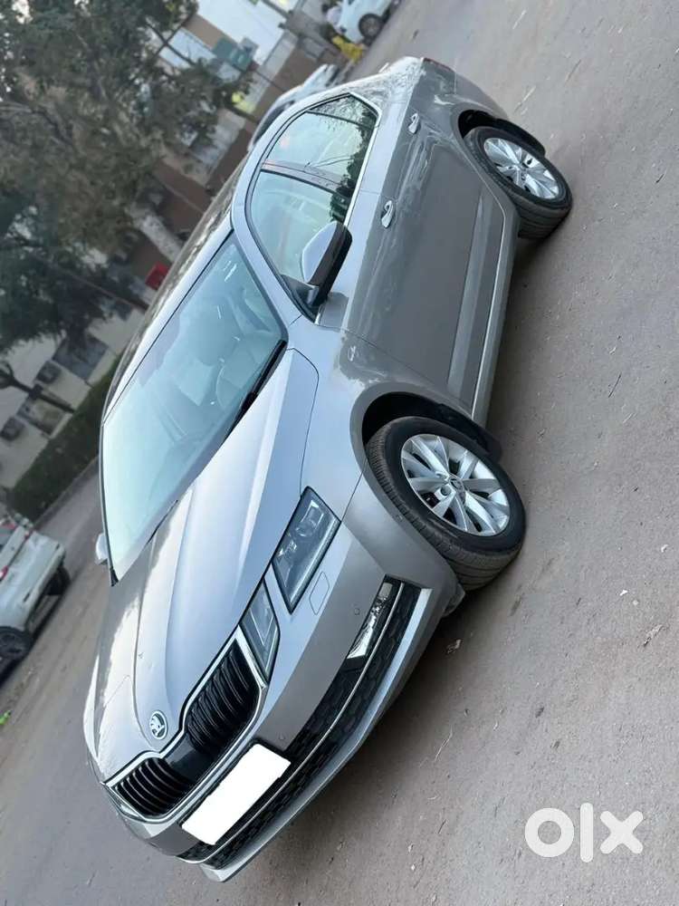 Skoda Octavia/ Petrol/ Automatic
